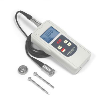 Vibrator AMITTARI AV-160B displays three parameters of "Displacement", "Speed" and "Acceleration"