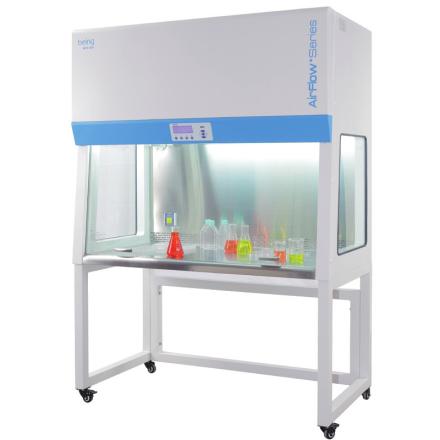 YIHENG BCV-5S1 Laminar Flow Clean Bench person vertical