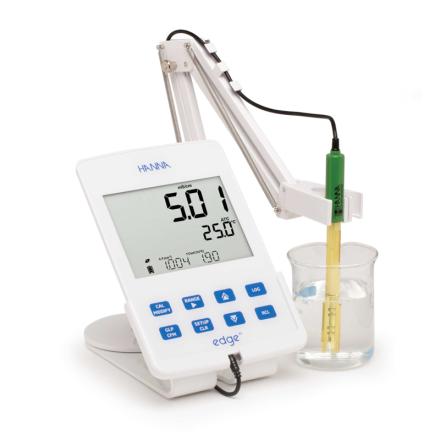 HANNA HI2003 Benchtop Conductivity Meter/Total Solid solubility/salinity/Temperature Meter