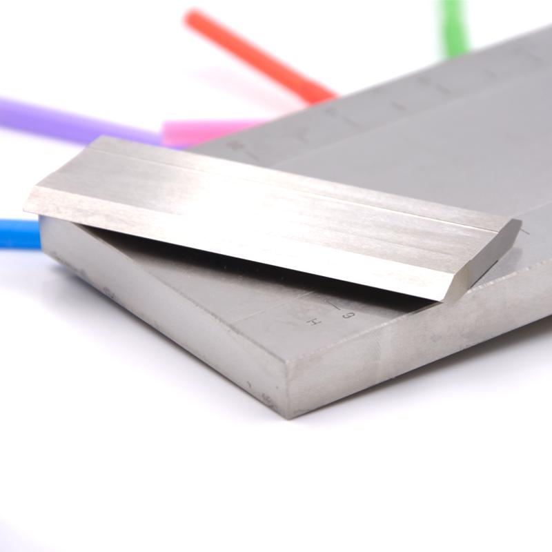 25微米QXD大宽槽细度板刮刀细节