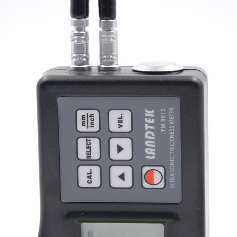 兰泰TM8812精密超声波测厚仪显示屏细节图