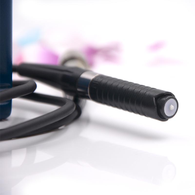 兰泰CM8823膜厚测厚仪测试展示图