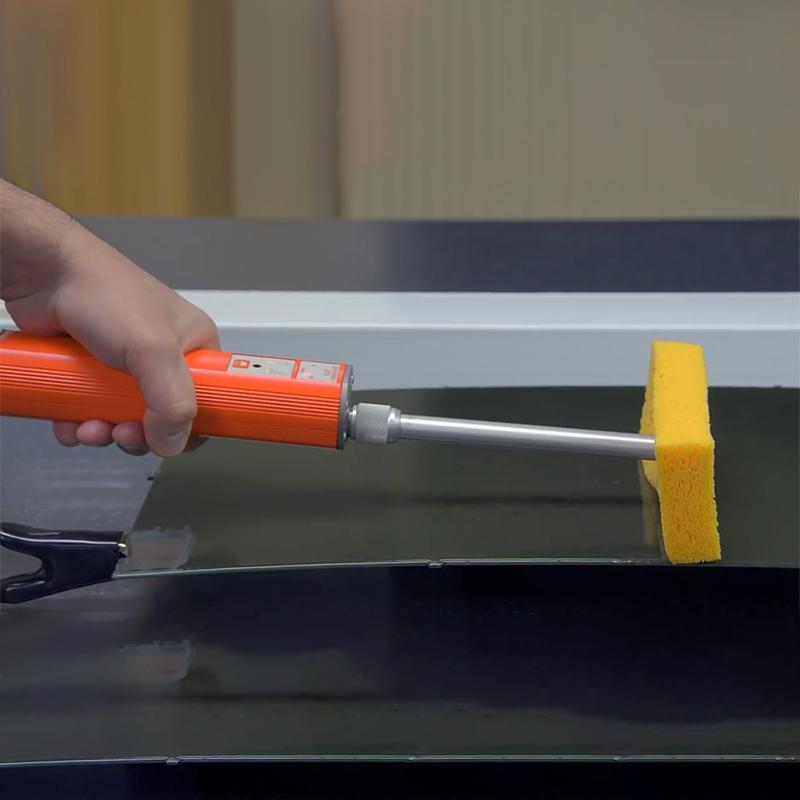 Elcometer 270针孔检测仪现场图1