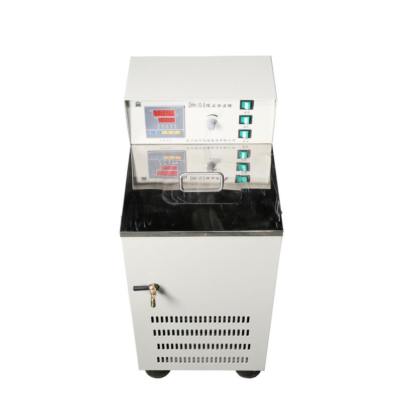 常州荣华 DHH-10-5低温恒温槽俯视图