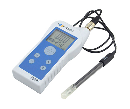 雷磁 DDS-307A 电导率仪正面图