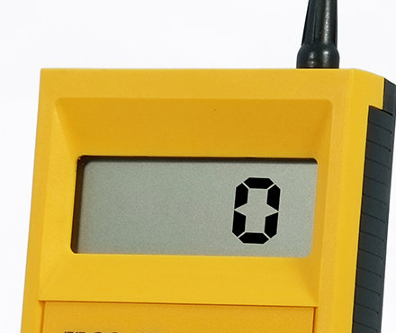 上海华阳HCC-25电涡流式测厚仪数显显示屏图