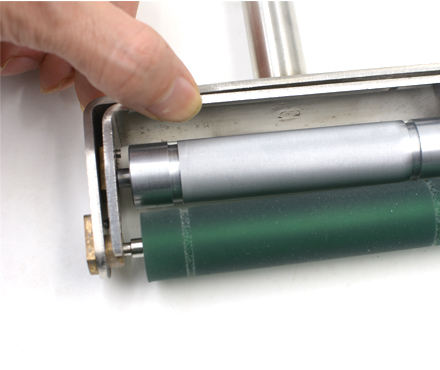 普申100线展色轮网纹辊细节