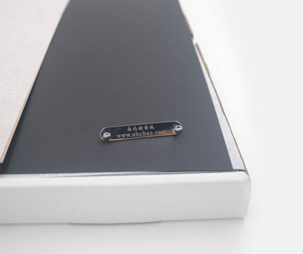 美国Leneta P121-10N 磨耗用胶板局部展示图