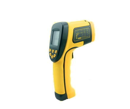 AR700 Infrared Thermometer