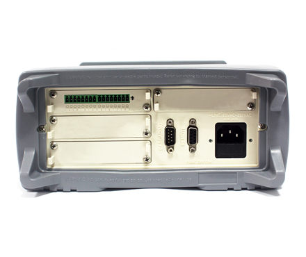 安柏AT4508多路温度测试仪背面接口细节图