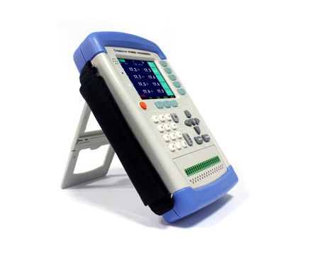 安柏AT4808手持多路温度测试仪侧面图