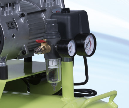 硅莱GA-82无油活塞空压机安全阀细节图