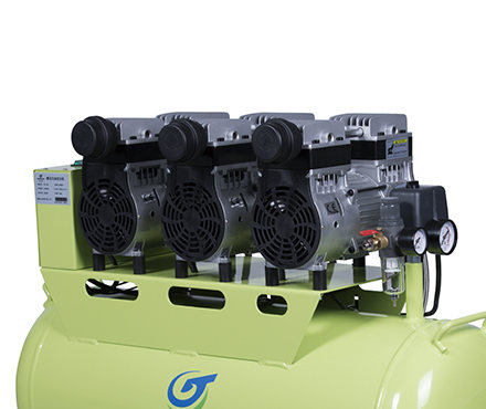 硅莱GA-83往复式空压机泵头细节图