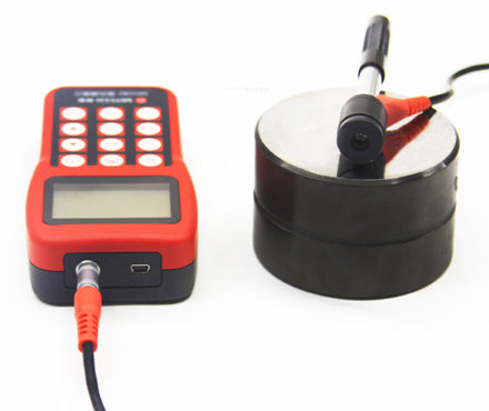 美泰科仪MH180便携式里氏硬度计顶部细节图