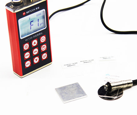 美泰MCT200涂镀层测厚仪测试场景图