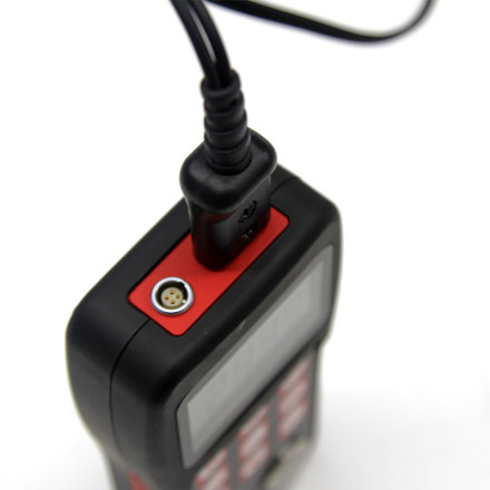 MT180可穿涂层超声波测厚仪顶部接口细节图