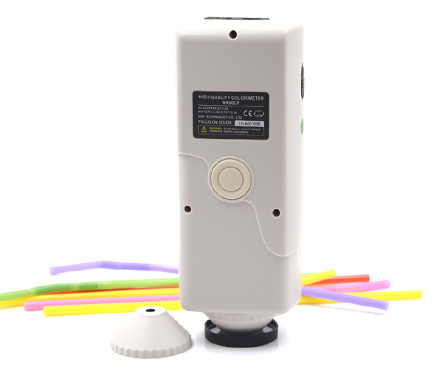 三恩驰/3nh NR60CP 手持式色差仪背面图