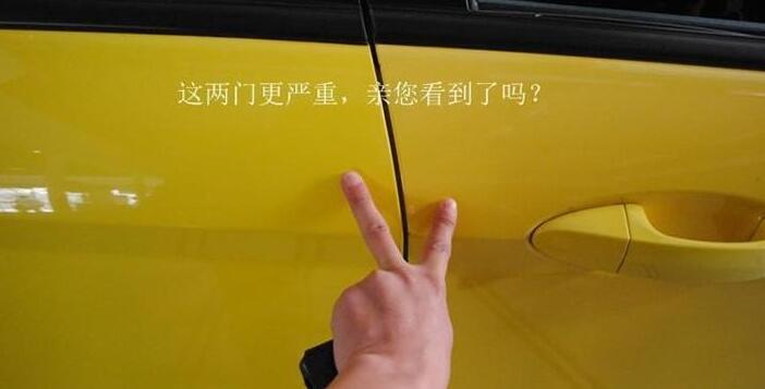 A little note with picture 1 of the international standard light source colorimetric light box