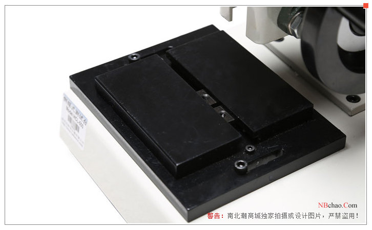 Details of the base of Haibao HCL-500 side-swing spiral test bench