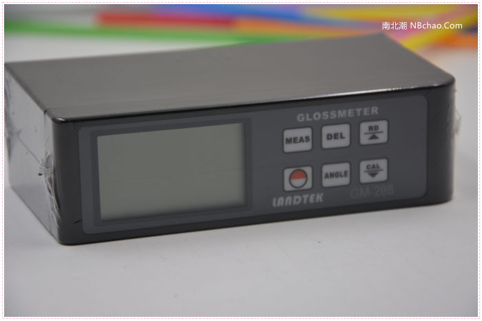 GM-268 Lantai Gloss Meter Unpacking Evaluation Picture 3