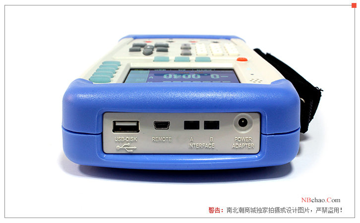 Detail of the interface of the AMMG AT525 battery internal resistance Tester
