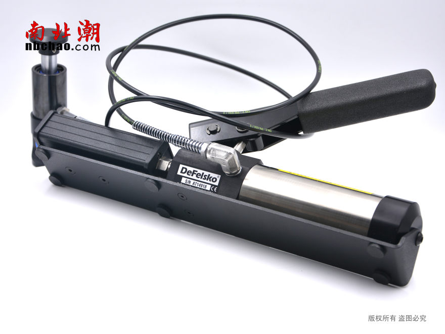 Appreciation of beautiful pictures of Defelsko PosiTest AT-A/AT-M adhesion Tester with picture 6