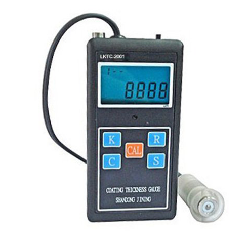 Luco inspects the LKTC-2001 coating Thickness Gauge