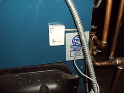 Research on Energy Saving Transformation—Onset Recorder UX100-003/U90-001M Picture 1