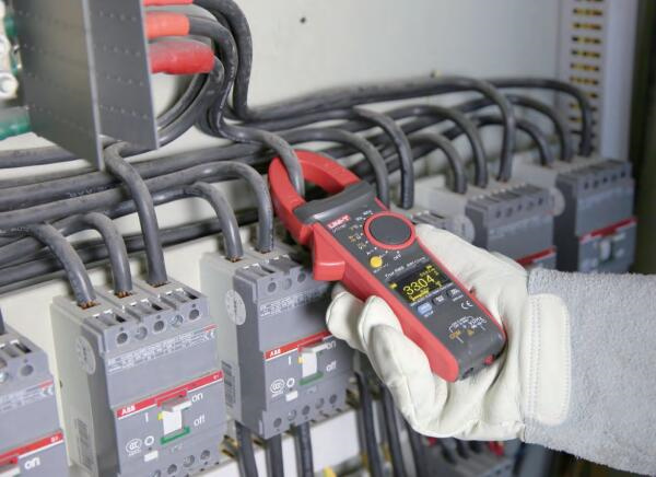 Figure 6 is a collection of application scenarios of Unilever industrial digital multimeters