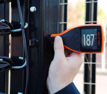 Elcometer 456 advanced coating Thickness Gauge test 4