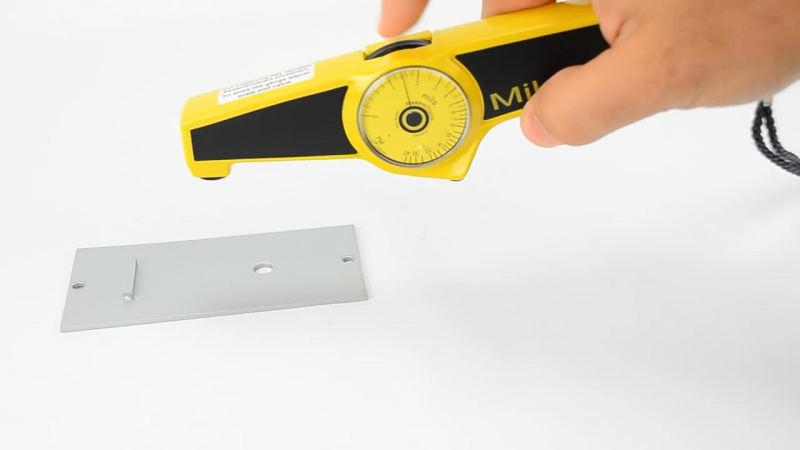 German EPK MikroTest Ni100 McCourt Coated Thickness Gauge Showing Figure 1