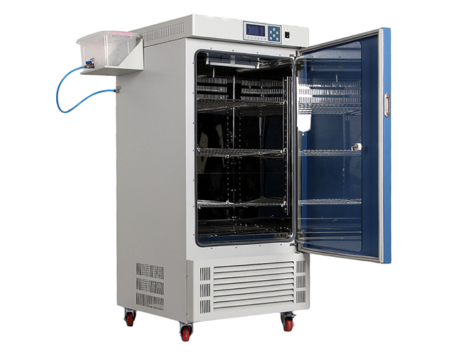 MODERNER HSX-100CH Climate Chamber display