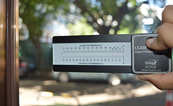 Linshang LS200 glass Thickness Gauge test demonstration