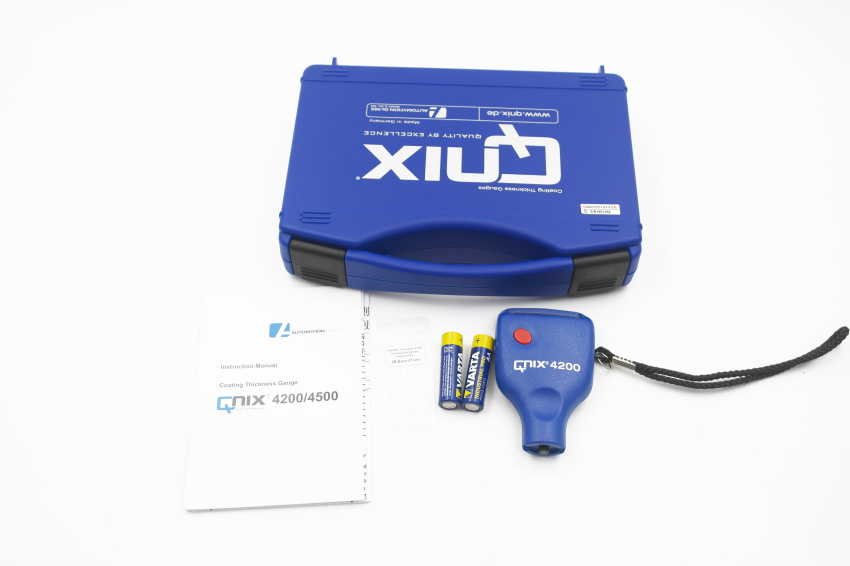 QNIX Nix 4200 Magnetic Induction Coating Thickness Gauge