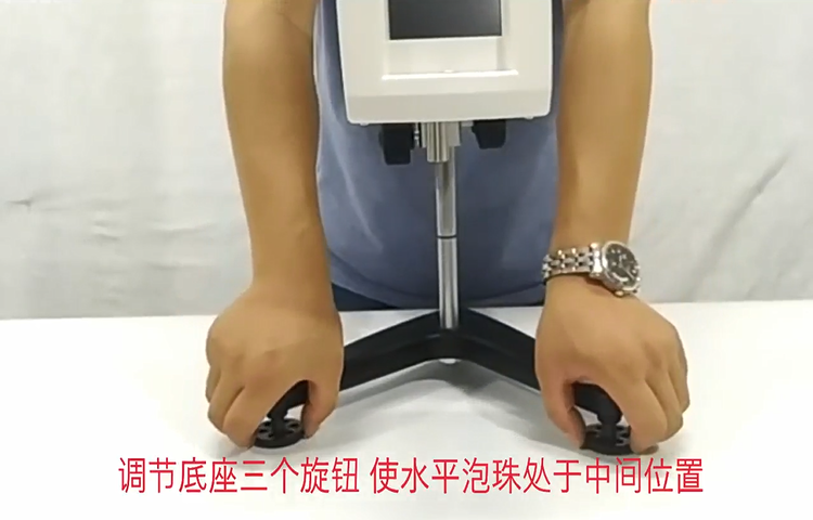 Installation and operation demonstration video of Fangrui Stormer viscometer with picture 2