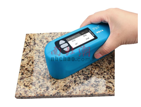 What are the models of stone gloss meter?  What's the difference?  Picture 1