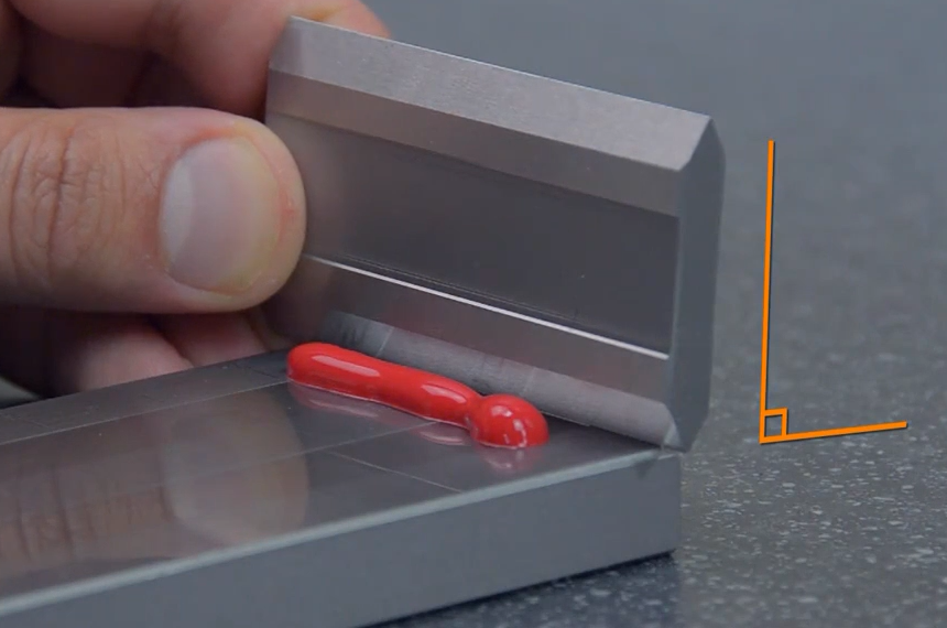 The maximum particle size of the filler is 25 μm, what range of fineness plates should be used?  Picture 3