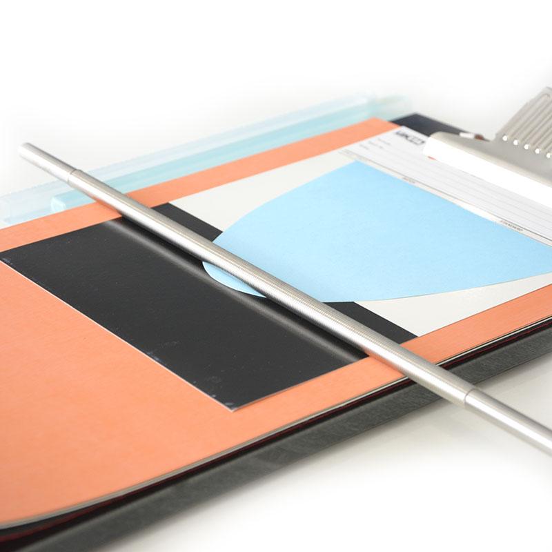 Advertising cloth coating color difference detection