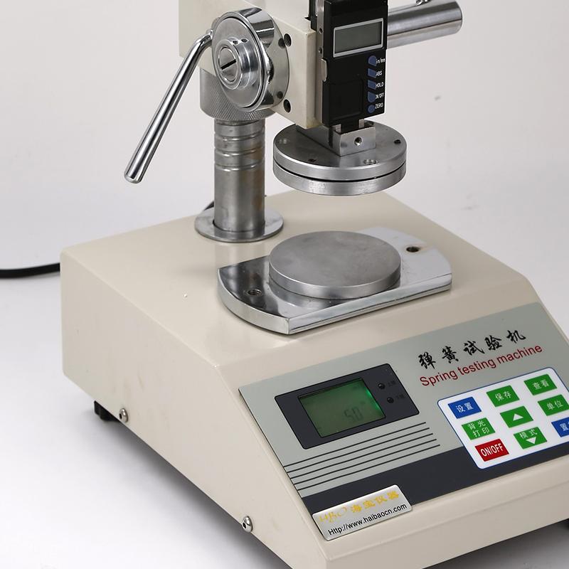 拉压试验机的类型功能与维护知识配图1