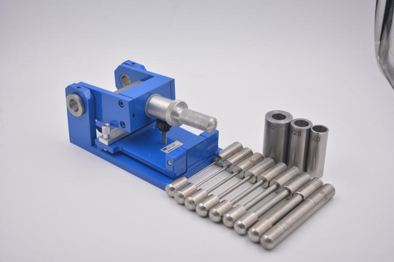 Shaft rod tester detects the flexibility of anti-corrosion coating on curved surfaces Figure 1