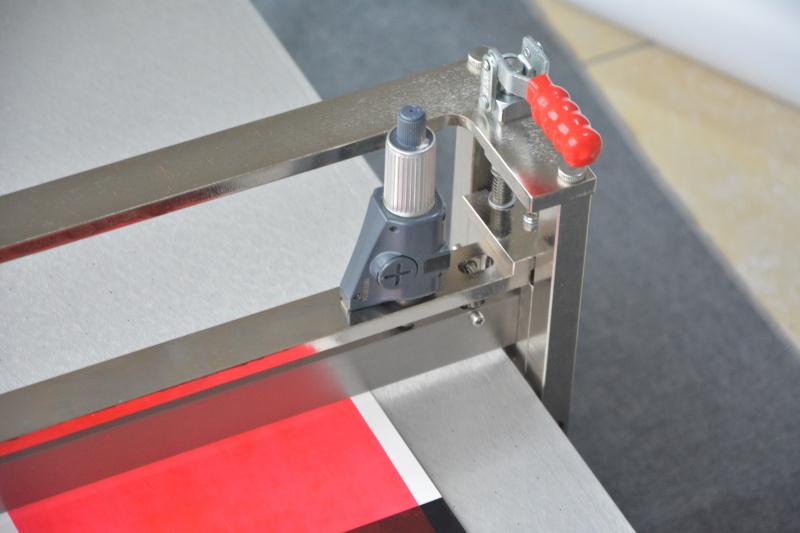 Application of film coating machine in the application of anisotropic conductive adhesive film 2