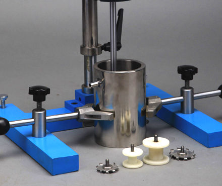 Moderner  Multi-purpose machine for grinding, dispersing and stirring Figure 3