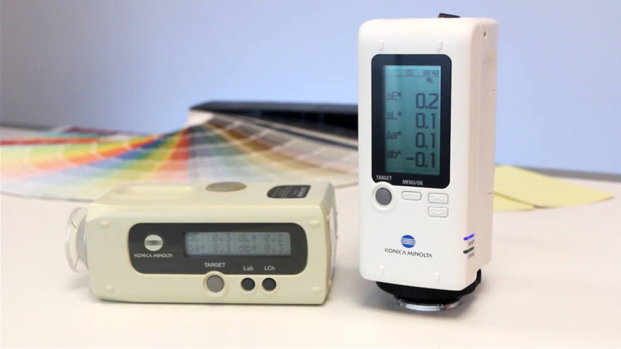 What is the difference between CR-10 Plus Colorimeter and CR-10 Colorimeter?  Picture 1