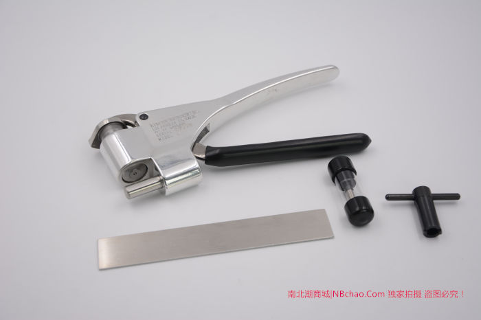 Appreciation of Webster Model b Portable Hardness Tester with Picture 2