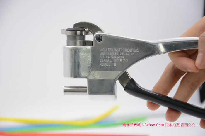 Appreciation of beautiful pictures of Webster Model b portable Hardness Tester with picture 4