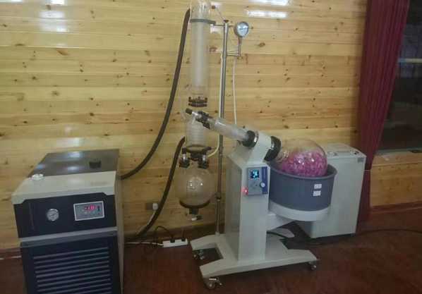 旋转蒸发仪等设备用于植物萃取配图1