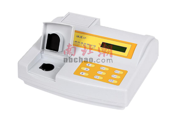 Use turbidity instrument to test water quality with picture 1