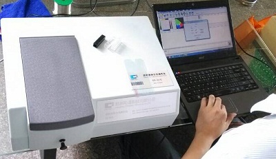 CS-810 applied to mobile phone film transmittance measurement with picture 2