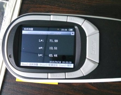 Application of spectroColorimeter in color detection of plastic plate with picture 2