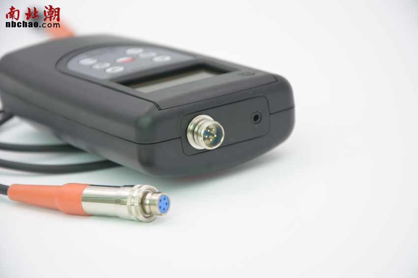 Lantai CM-1210A Coating Thickness Gauge Appreciation Picture 4